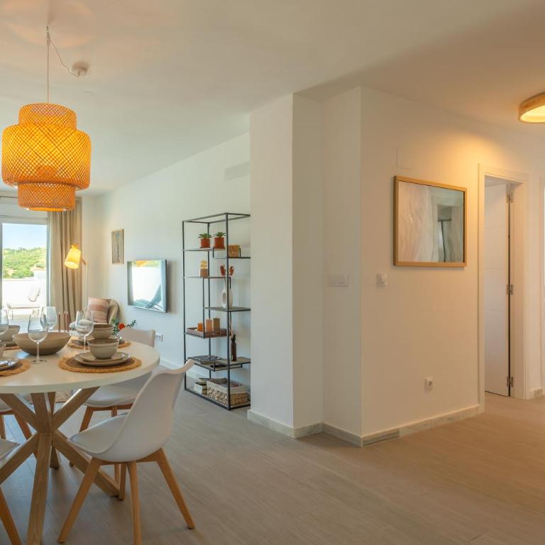 Gran terraza con vistas, Piscina & WIFI - Aparcamiento privado - Apartamento de 2 dormitorios - 37