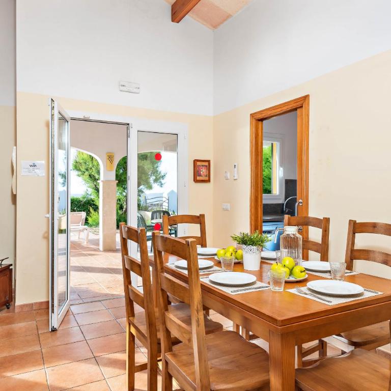 Villa Aldebaran by Escape Home - Villa - 10
