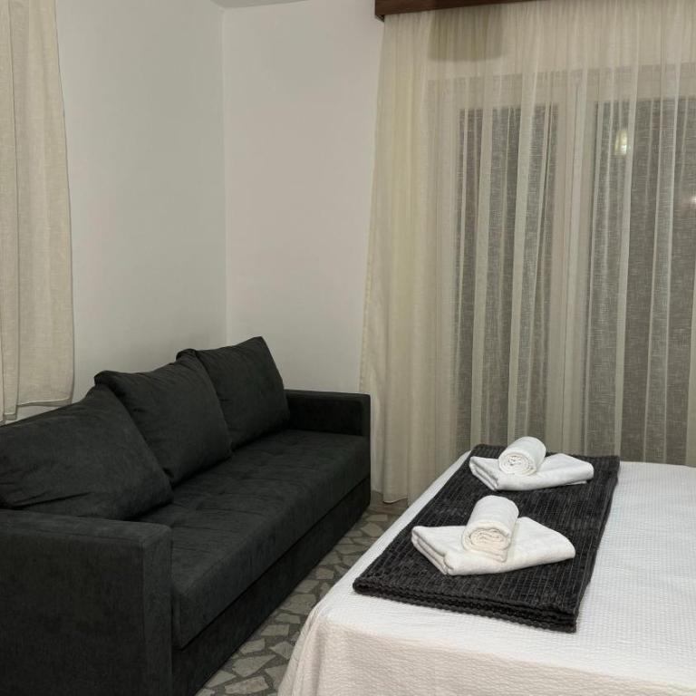 R&B Apartments - Suite sa Bračnim Krevetom (King-size) i Balkonom - 9