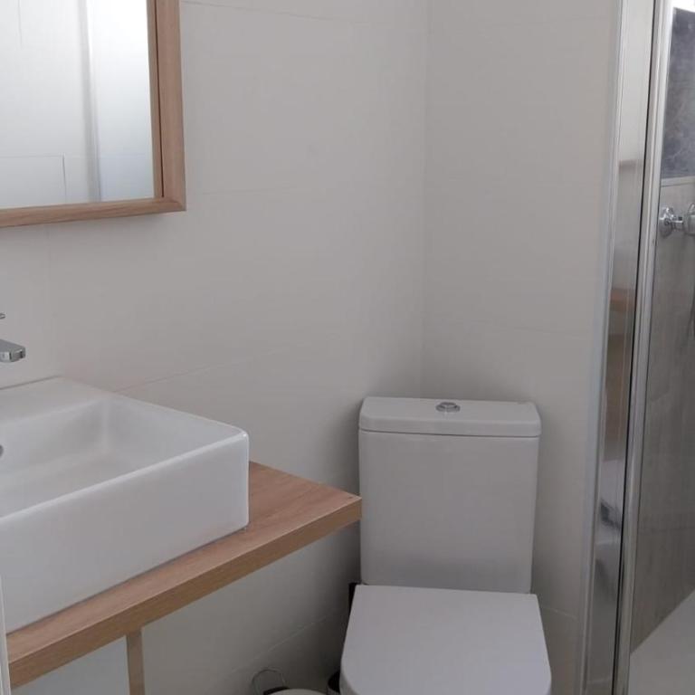 Why Not Houses Río - Three-Bedroom Apartment with Three-Bedroom Apartment with River View - 24
