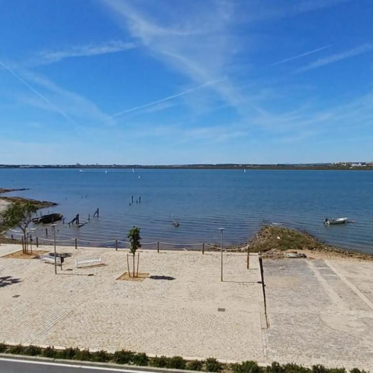 Why Not Houses Río - Three-Bedroom Apartment with Three-Bedroom Apartment with River View - 35