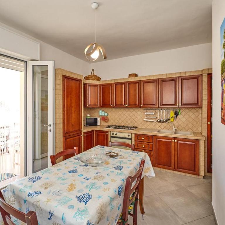 La Casa di Clara Intero Appartamento con ampi spazi ad uso esclusivo - Appartamento con 2 Camere da Letto - 36
