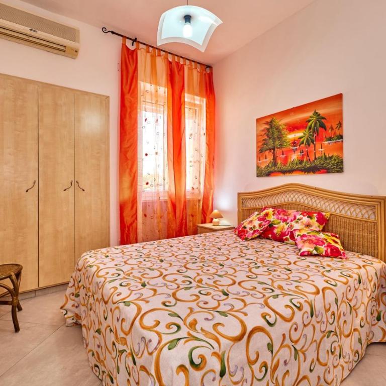 La Casa di Clara Intero Appartamento con ampi spazi ad uso esclusivo - Appartamento con 2 Camere da Letto - 42