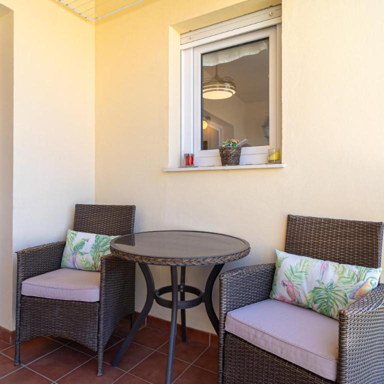 Carabeo Getaway 2000 by Casasol - Apartamento con balcón - 8