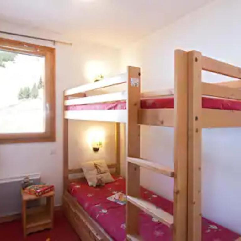 Appart chaleureux au pied des pistes avec piscine - Appartement 2 Chambres - 9