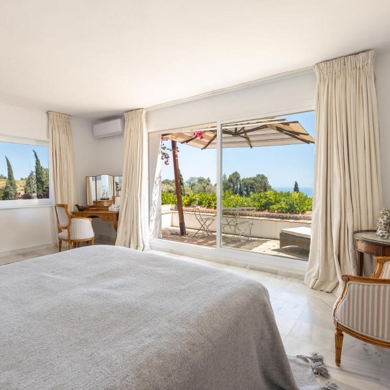 CasaBlu - An Andalusian Boutique Hotel - Habitación Doble Deluxe con vistas al mar - 3
