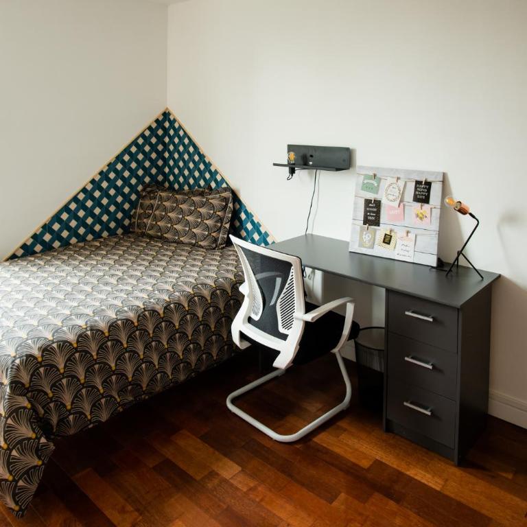 A deux pas des JO! - Doppelzimmer mit Gemeinschaftsbad - 2
