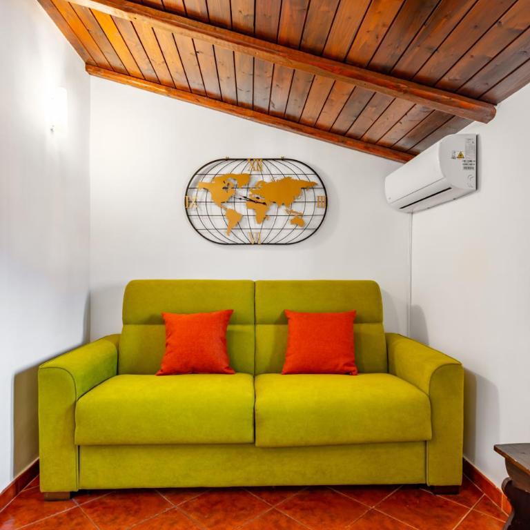 GuestHost - Cute Apartment in San Berillo - One-Bedroom Apartment - 3
