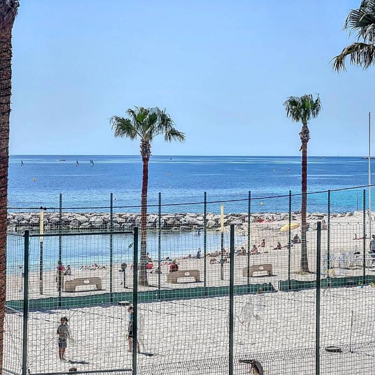 Appartement T3 avec climatisation et parking à La Ciotat (4 pers) - FR-1-770-17 - Apartment - 11