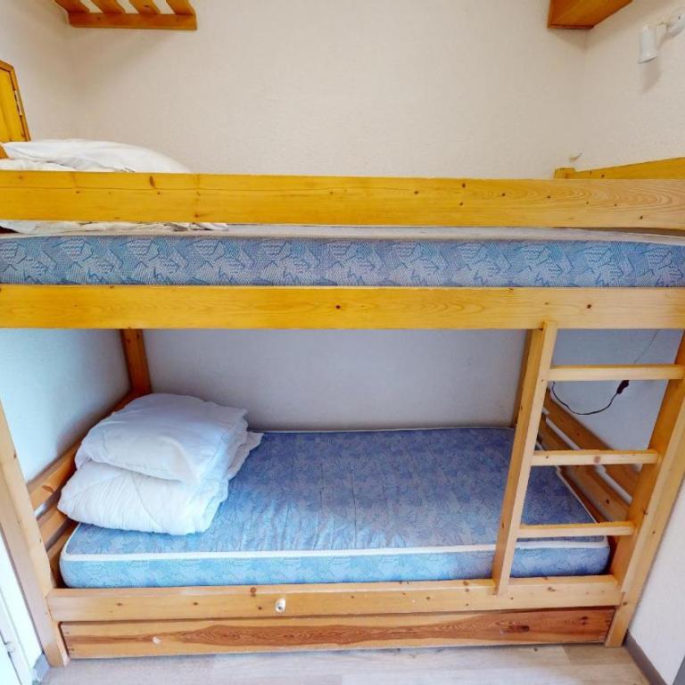 Studio 4 pers Le Sauze pied des pistes de ski - Apartment mit Balkon - 4