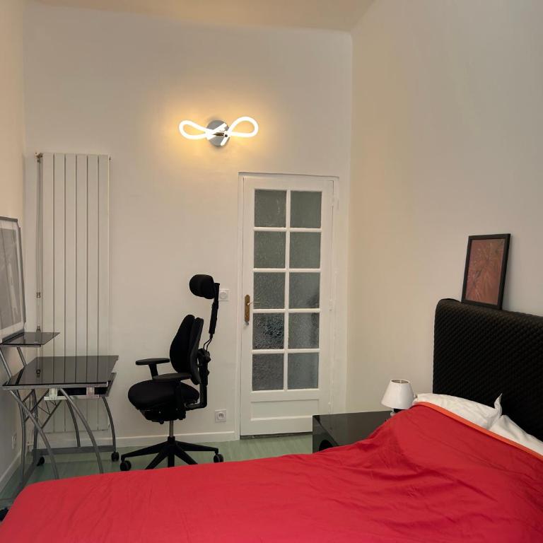 Appart hyper centre Nice - Appartement 3 Chambres - Étage Supérieur - 9