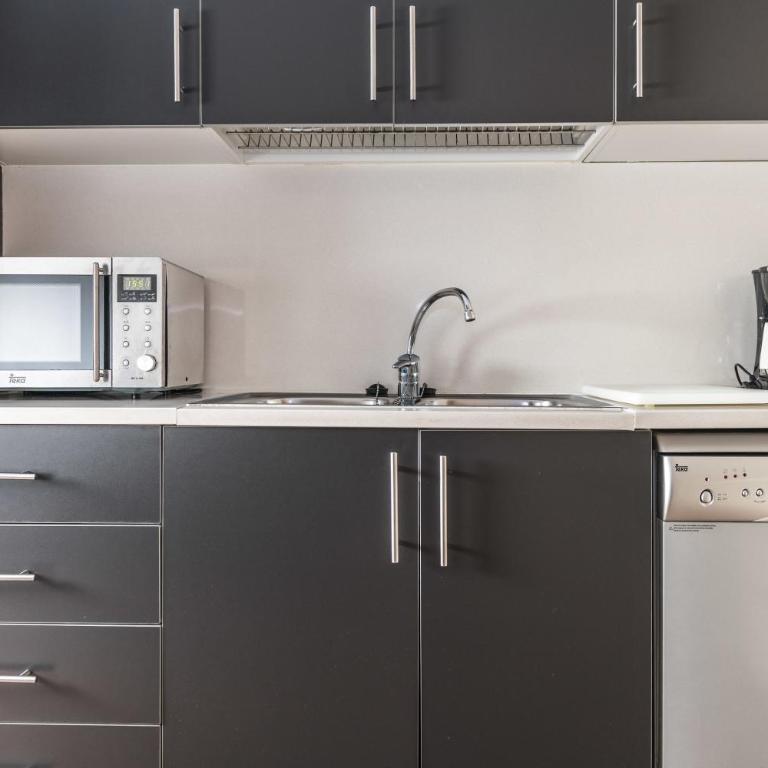 Casp 74 Apartments - Deluxe Apartment - 6
