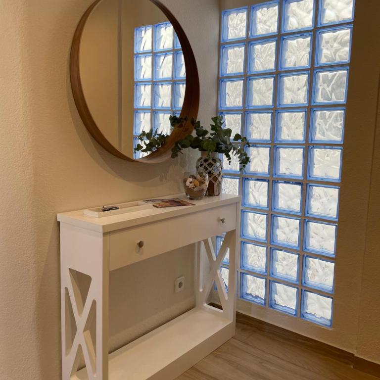 Gandia Boutique Stays - Presidente - Apartamento Premium en primera línea de playa - Apartamento de 3 dormitorios con vistas al mar - 28