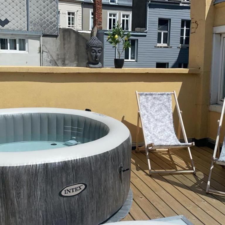 SPA central charmant duplex cosy 90m2 à 300m rue piétonne et 500 m du port - Appartement 1 Chambre - 18