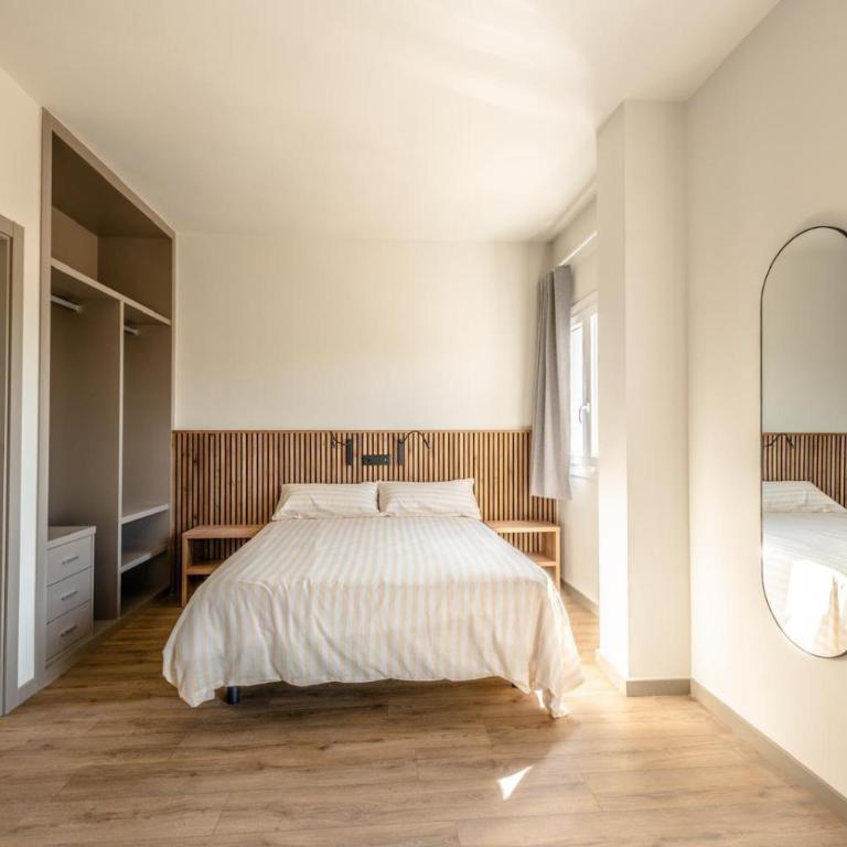 L'Alcor Aparthotel - Deluxe One-Bedroom Apartment - 6