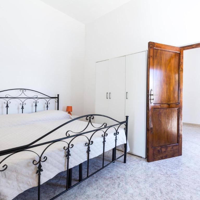 Villetta Giovy by BarbarHouse - Two-Bedroom House - 4