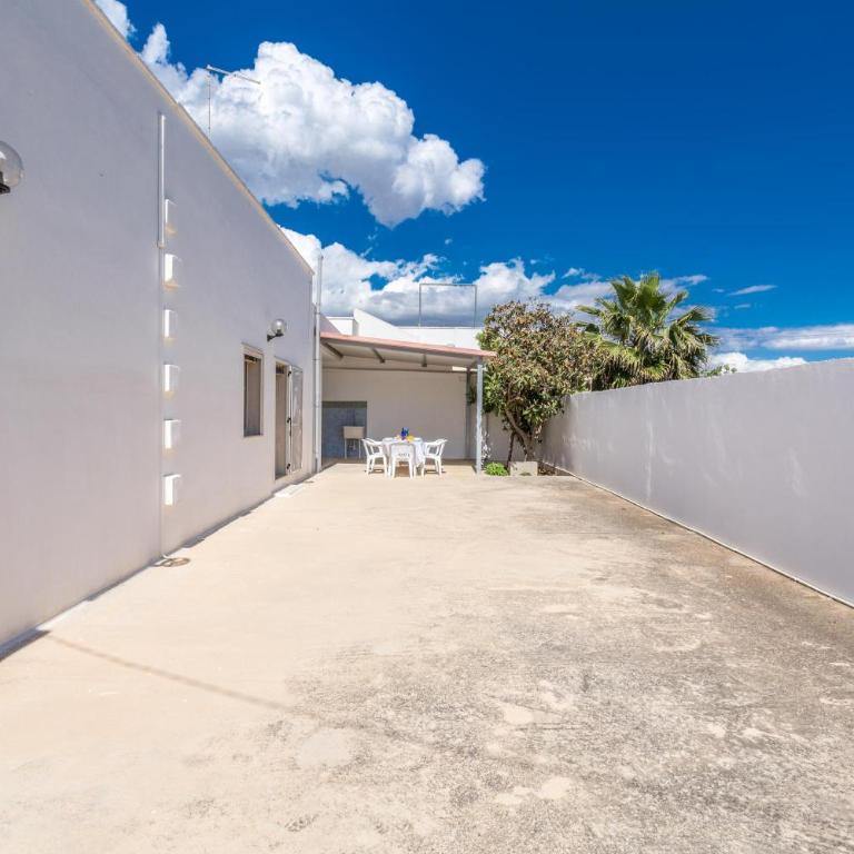 Villetta Giovy by BarbarHouse - Two-Bedroom House - 14