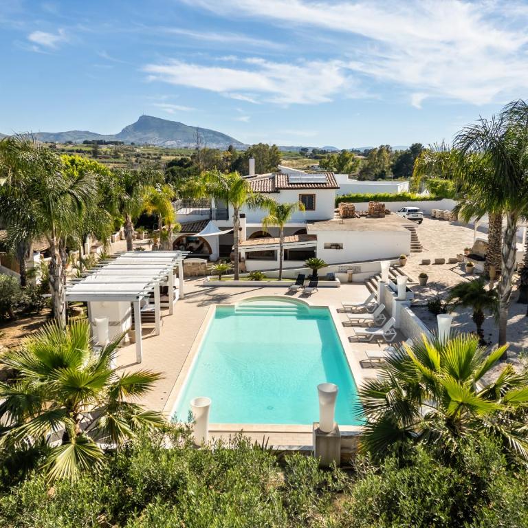 Amazing Villa with pool & Jacuzzi - Villa - 1