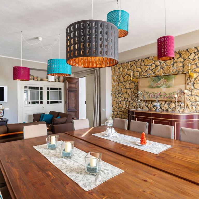 Amazing Villa with pool & Jacuzzi - Villa - 28