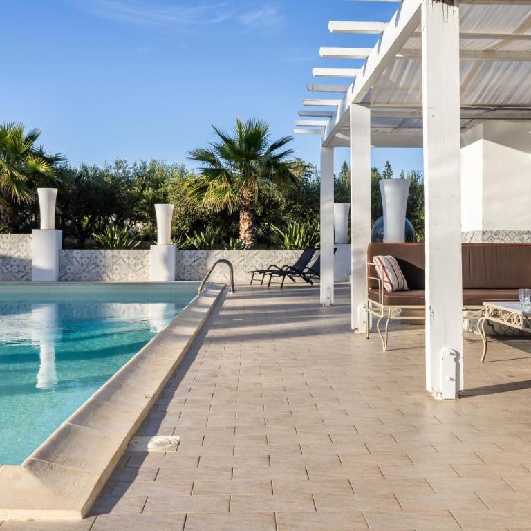 Amazing Villa with pool & Jacuzzi - Villa - 56