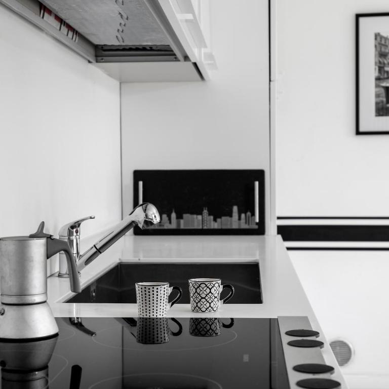 Black and White - Appartamento con 1 Camera da Letto - 13