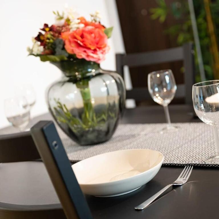 Urban Apartment with 2 Bedrooms - Apartment - 6
