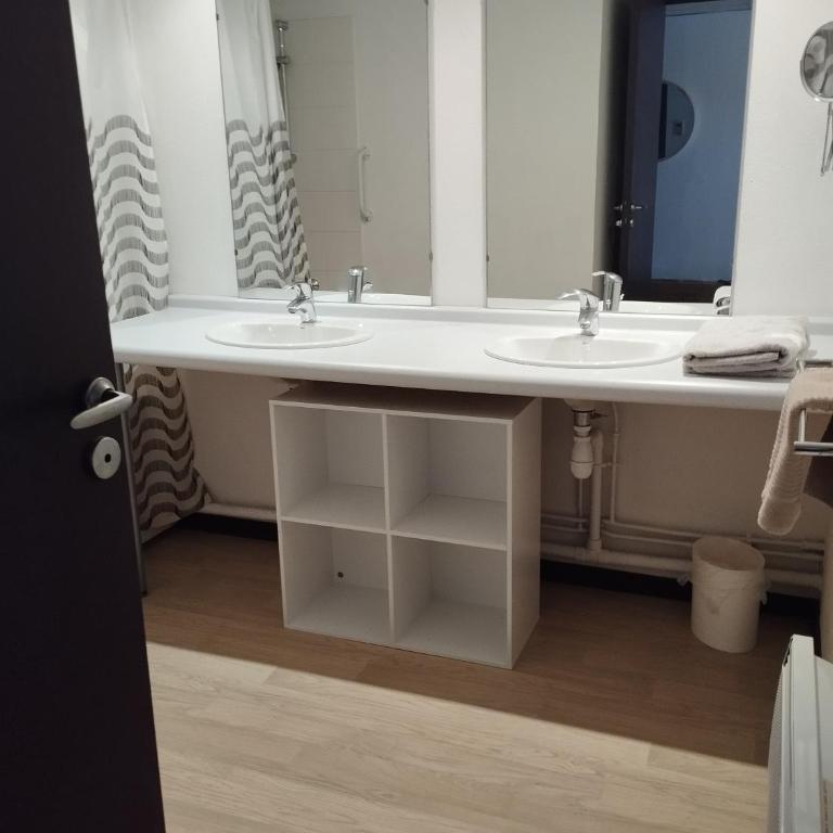 Lourdes grand studio classé 2 étoiles de 1 à 4 personnes - Apartamento de 1 dormitorio - 3