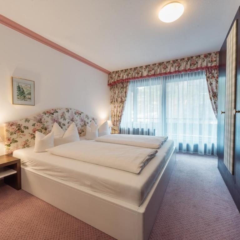 Apartment Hotel Pfeifer - Apartment mit 2 Schlafzimmern und Bergblick - 3