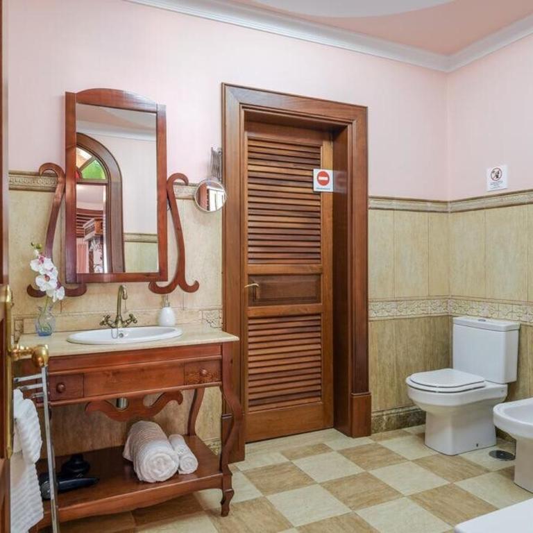 Bayside Concha House - Beachfront Oasis with Heated Pool - Apartamento - 45