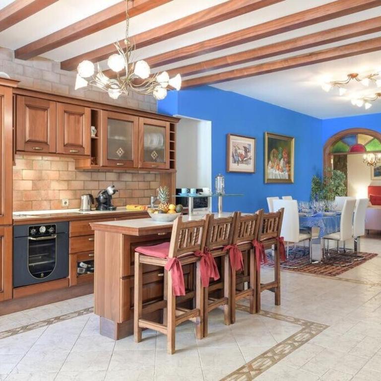 Bayside Concha House - Beachfront Oasis with Heated Pool - Apartamento - 48