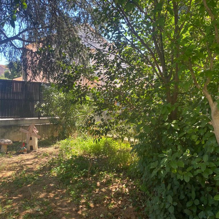 Rez de villa Grand T2 proche plage Marvivo-Sablettes - Maison 1 Chambre - 19