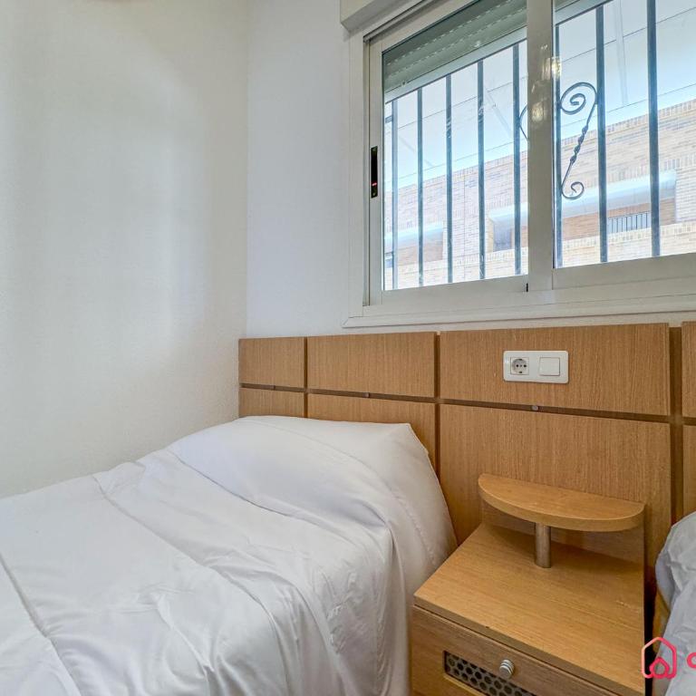 Las Olas - Apartamento de 2 dormitorios con balcón y vistas al mar - 2