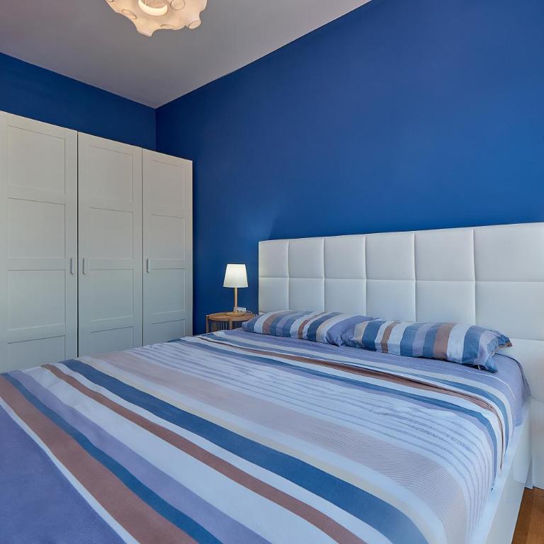Mallorca Apartment - One-Bedroom Apartment - 9