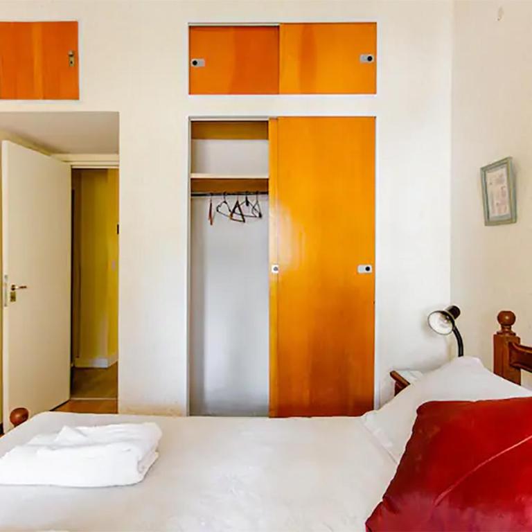 Confortable habitación en Flores - Habitación Doble Estándar con baño compartido - 8