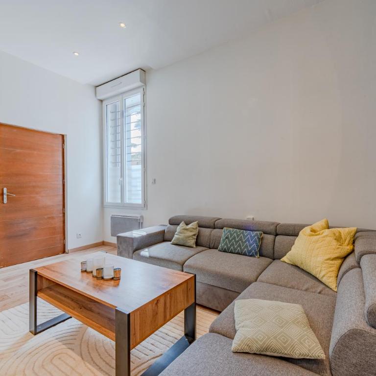 Chic Family - Neuf & Moderne - Parking Wifi Centre Ville Gare TGV - Confort idéal Famille - OFFRE SPECIALE - Appartamento con 2 Camere da Letto - 14