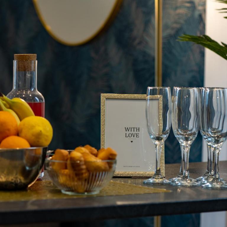 Chic Family - Neuf & Moderne - Parking Wifi Centre Ville Gare TGV - Confort idéal Famille - OFFRE SPECIALE - Appartamento con 2 Camere da Letto - 30