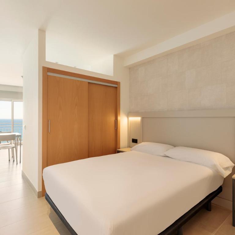 Aparthotel Xic - Apartamento con vistas al mar - 3