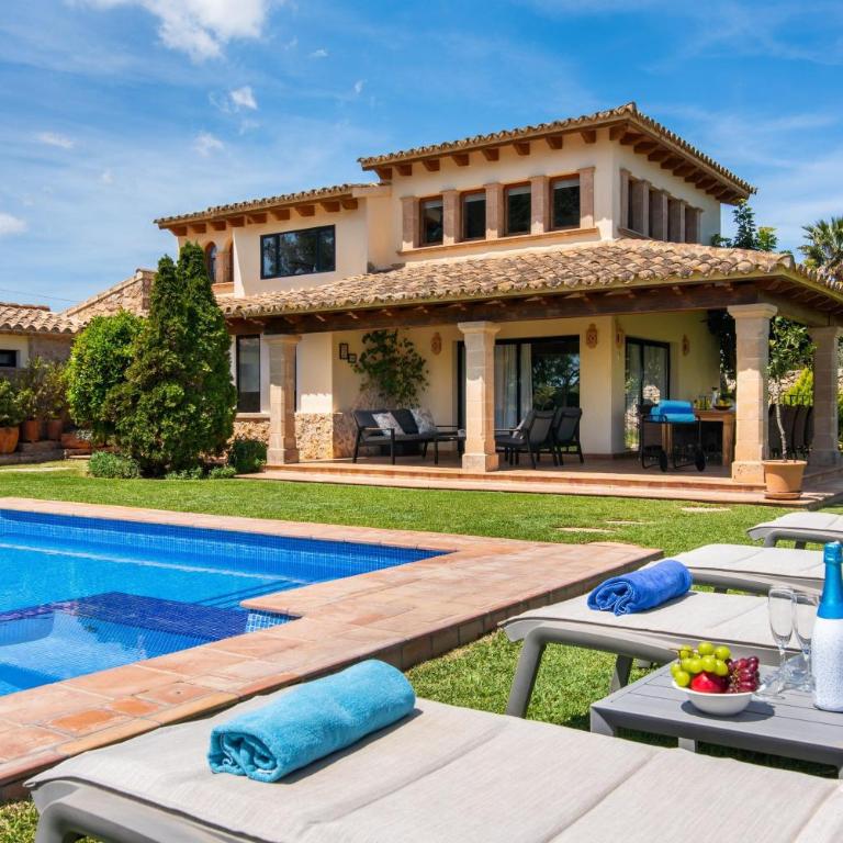 Cal Moliner - Four-Bedroom Villa - 2