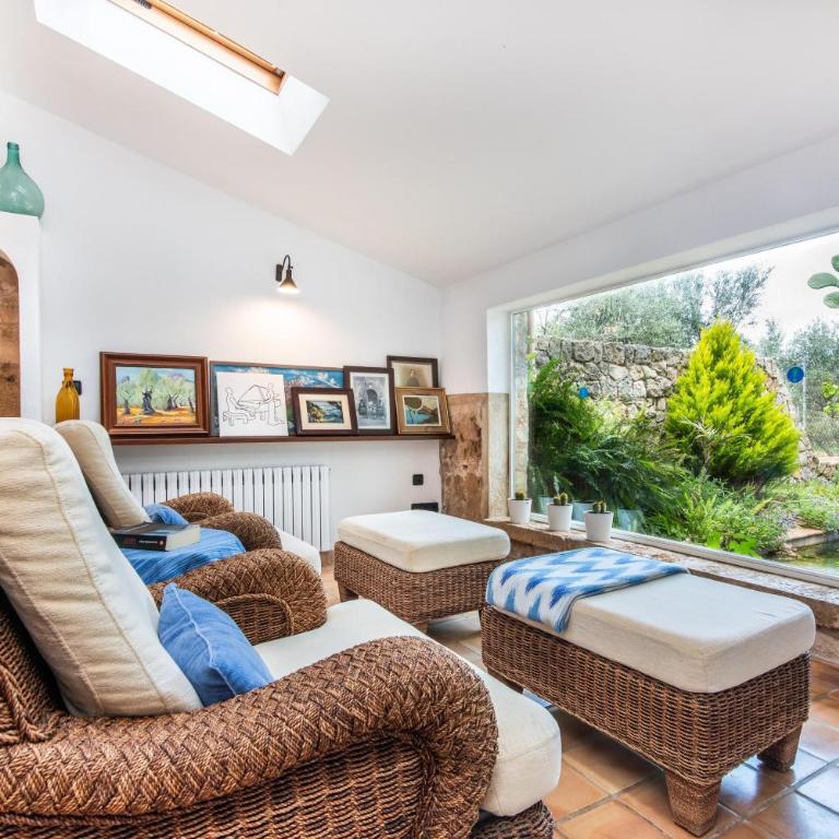Cal Moliner - Four-Bedroom Villa - 14