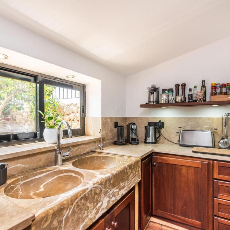 Cal Moliner - Four-Bedroom Villa - 21