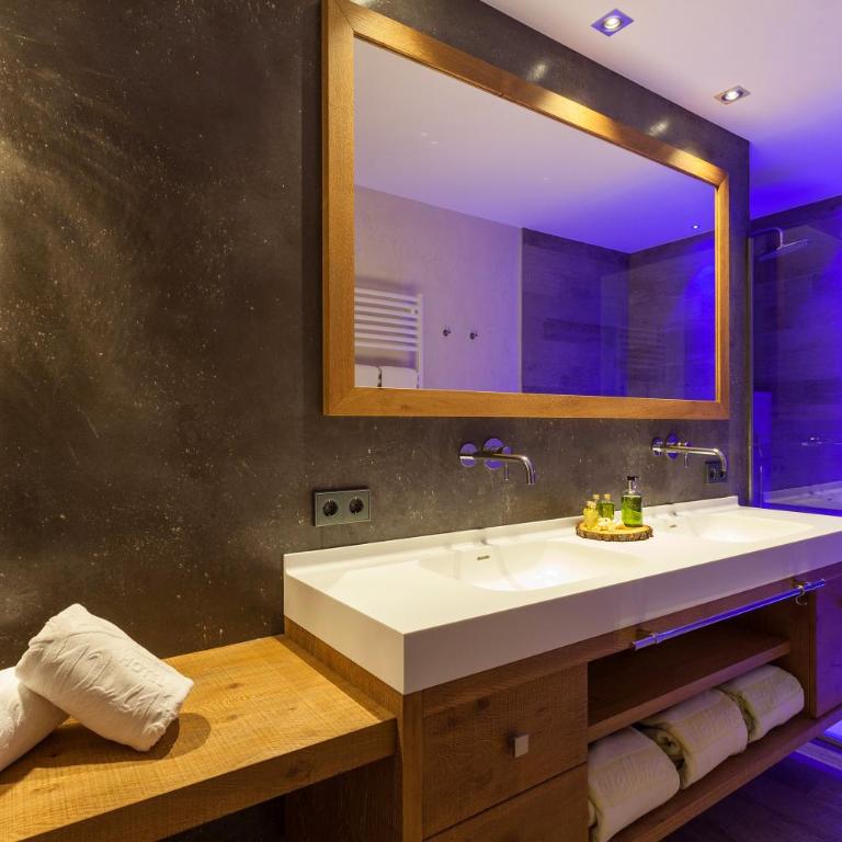 Panoramahotel Watles - Deluxe Family Room - 5