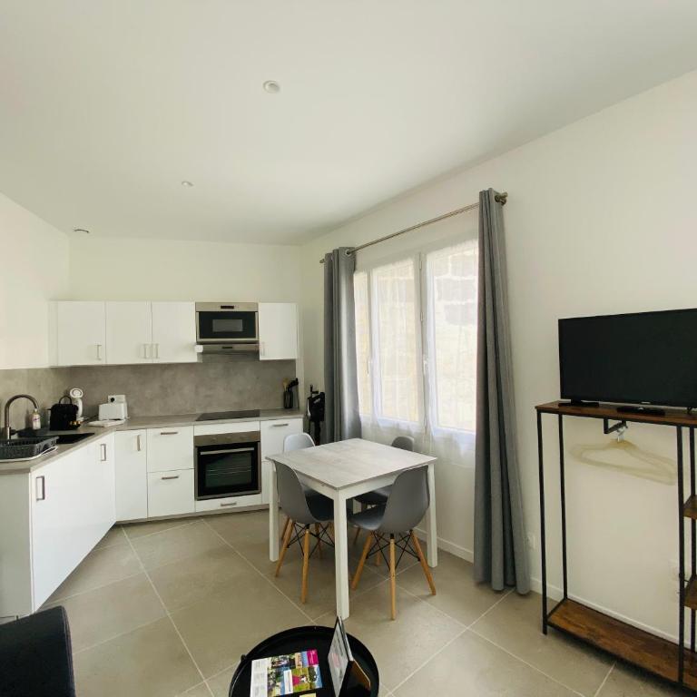 Bordeaux cosy home - Centre ville - proche Tourny - studios et T2 - Superior Studio - 3