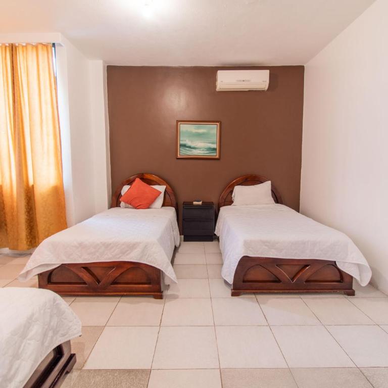 Hotel el Marqués - Triple Room - 1