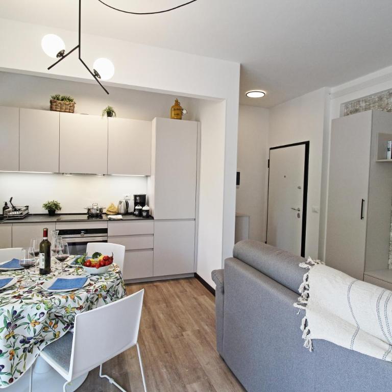 Appartamento con spiaggia privata vista lago nuovissimo - Appartamento con 1 Camera da Letto - 8