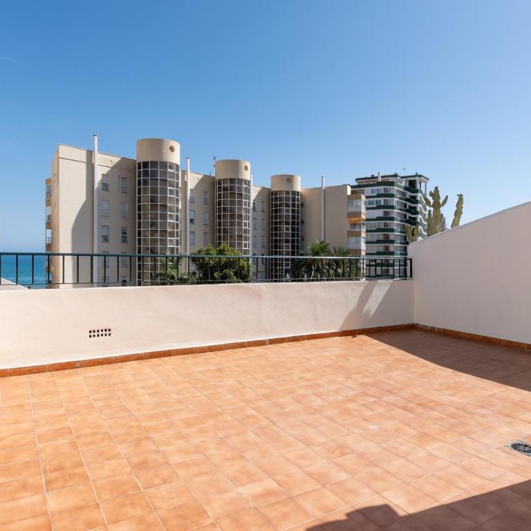Apartamento Playa Torreblanca - Apartamento de 3 dormitorios con vistas - 19