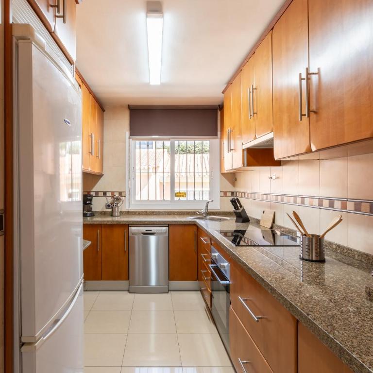Apartamento Playa Torreblanca - Apartamento de 3 dormitorios con vistas - 23