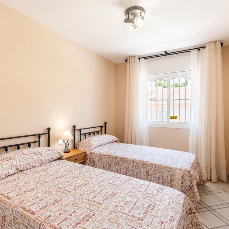 Apartamento Playa Torreblanca - Apartamento de 3 dormitorios con vistas - 31