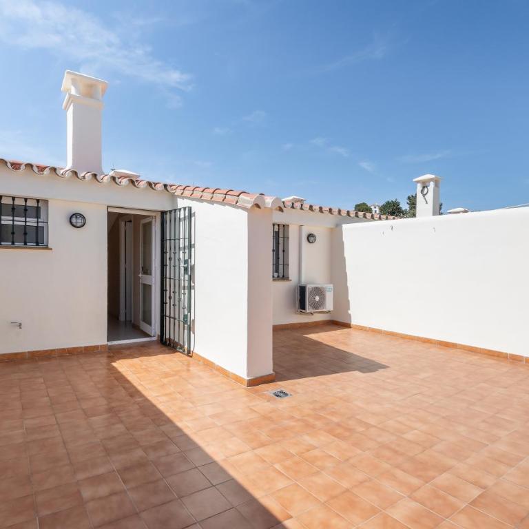 Apartamento Playa Torreblanca - Apartamento de 3 dormitorios con vistas - 37