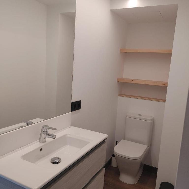BiBraBe Home - Habitación Deluxe con 2 camas grandes - 5