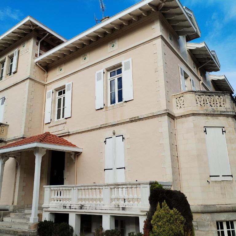 BIARRITZ CENTRE tout à pied parking Wifi - Appartamento con 2 Camere da Letto - 3